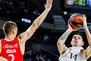 Un Madrid claroscuro se reencuentra con la victoria frente a Estrella Roja (72-56)
