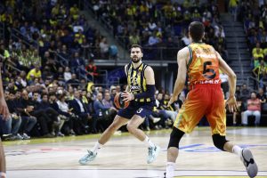 Fenerbahçe pone el 4-0 ante un Valencia Basket fortalecido