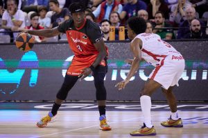 Baxi Manresa ya sabe lo que es sufrir en Granada… ganando (84-87)