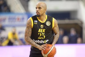 Otro golpe para Zaragoza: Jordan Theodore dice no y firma en Rusia