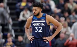 Towns será baja por una infección de garganta por la que tuvo que ser hospitalizado