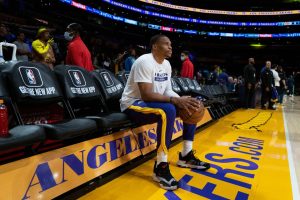 Westbrook insólito: “Salir desde el banco contribuyó ‘absolutamente’ a mi lesión”