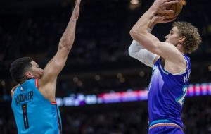 Suns vs Jazz, enfrentamiento directo por el liderato de la Conferencia Oeste