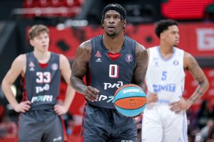 Jaylen Barford y Justin Alston, “metepuntos” de profesión en Rusia y Lituania