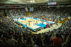 LF Endesa (J8): Sigue la lucha encarnizada en lo más alto