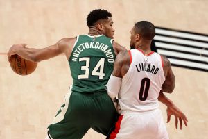 Los Bucks pondrán a prueba la solidez de los Blazers