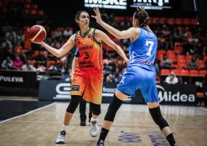 Europa: Victoria y debut de Torrens en Valencia. Casi pleno en EuroCup