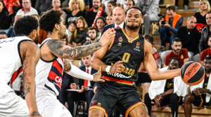 Elie Okobo, el perfecto complemento de Mike James en AS Mónaco