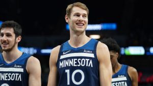 Nuevo golpe para el Manresa: se trunca el fichaje de Jake Layman