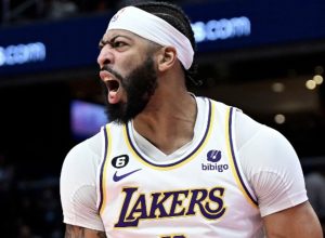 Anthony Davis ha renacido para hacer historia con sus números