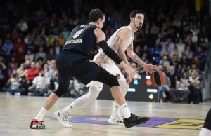 De Colo se viste de héroe para tumbar al Barça en el Palau