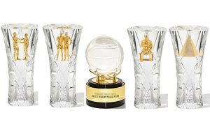 La NBA presentó los nuevos trofeos que otorgará esta temporada
