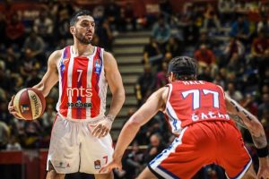 ¿Cómo le va a Campazzo desde su retorno a Europa?