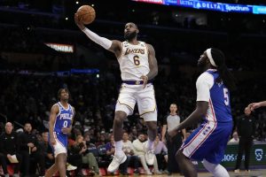 Las opciones de los Lakers tras la lesión de LeBron James