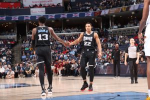 Noche NBA: Nuggets y Grizzlies lideran (31-13), sumando los de Tennessee la undécima