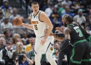 ¿Podrá Nikola Jokic añadir un tercer MVP consecutivo a su carrera?