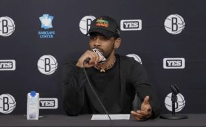 La palabras de reconocimiento de Kyrie Irving hacia LeBron James