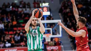 Giorgos Tsalmpouris se desvincula del Betis