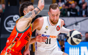 El Madrid sufre y se clasifica para la semifinal de la Copa (86-85)