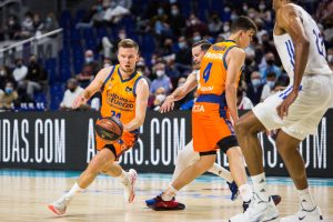 Martin Hermannsson, el vikingo taronja que vuelve a dirigir el juego de Valencia Basket