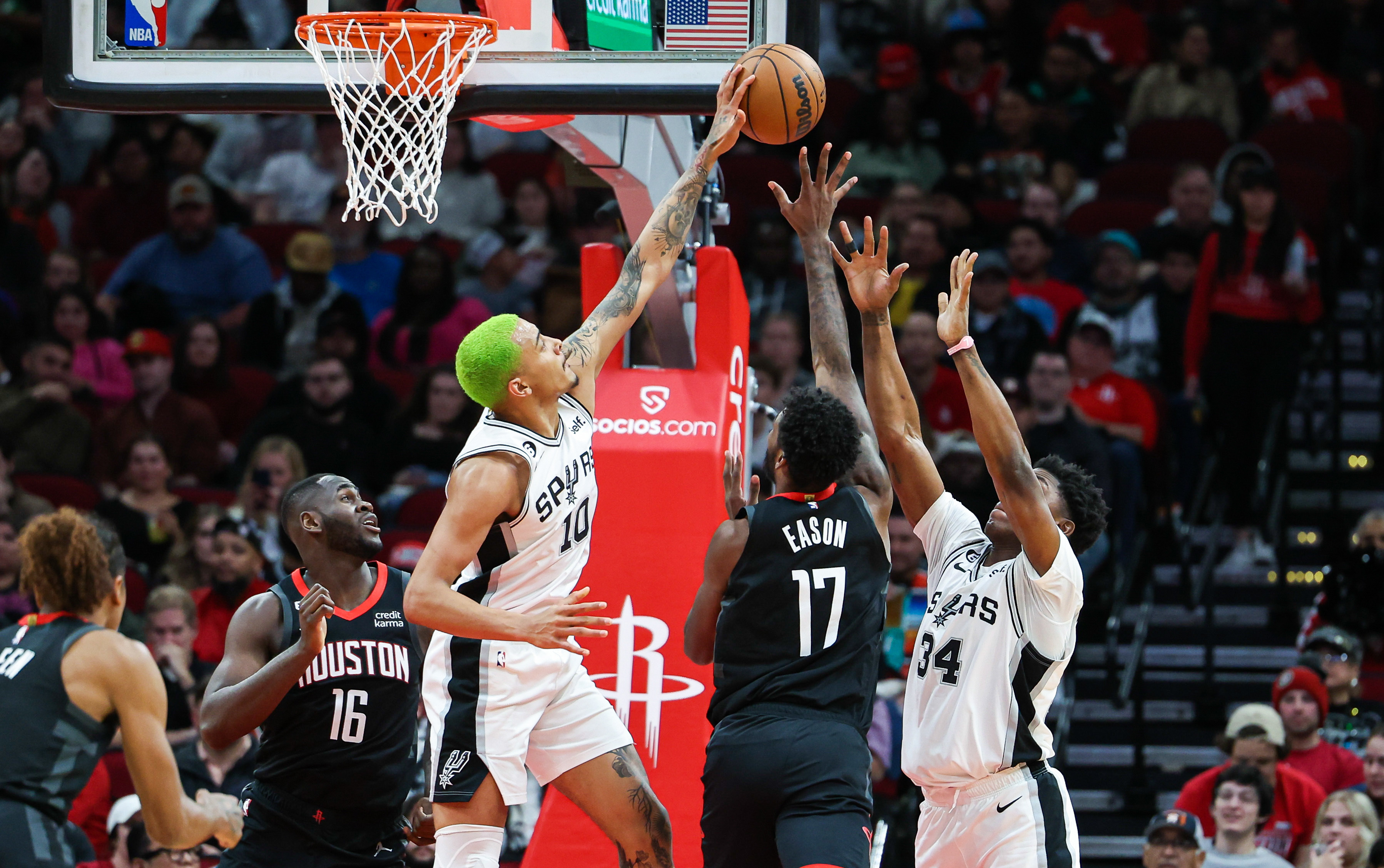 Rockets vs. Spurs: Back-to-back de últimos en el Oeste. Wemby puede poner rumbo a Texas.