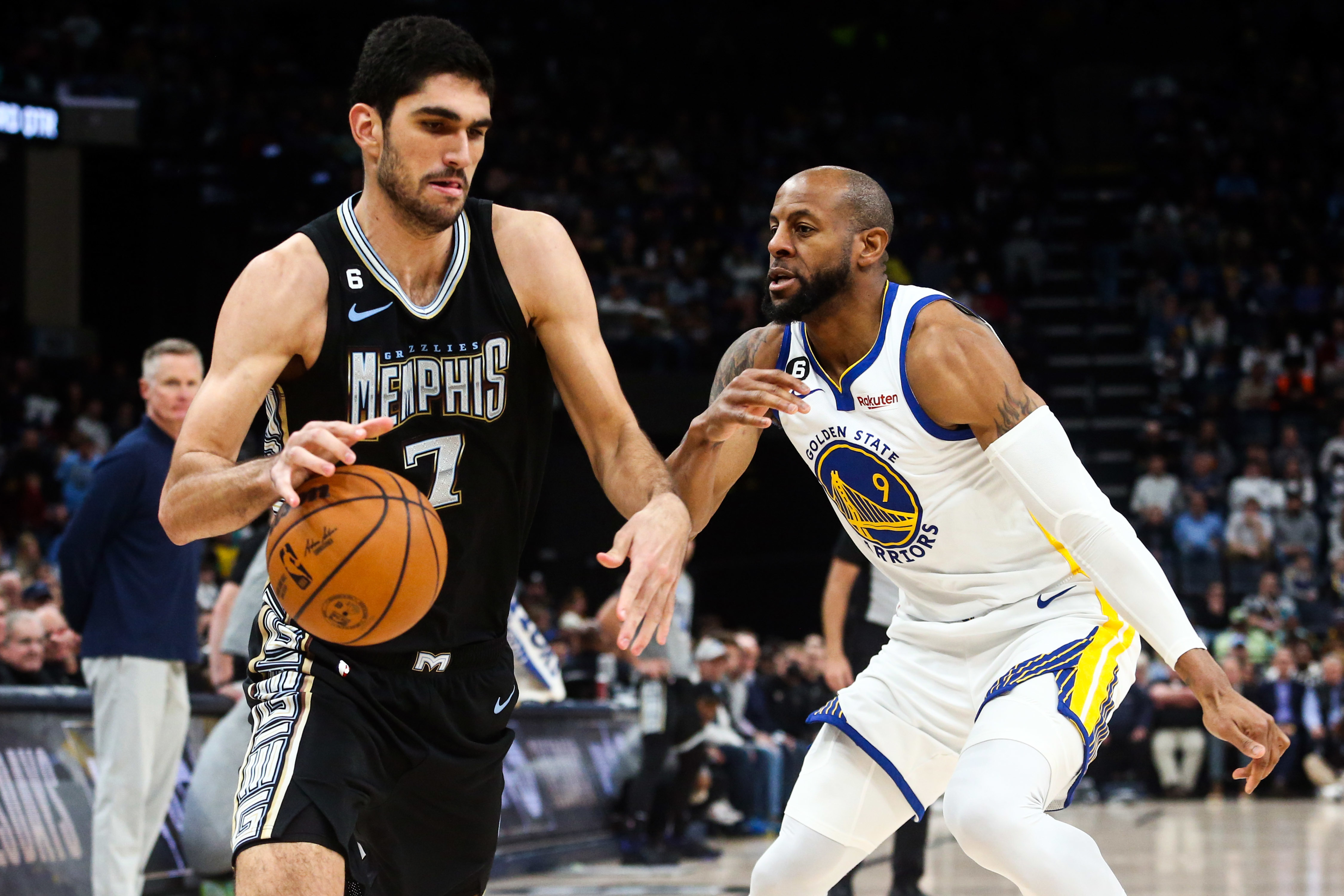 NBA: ¿Cómo está siendo la temporada de Santi Aldama?