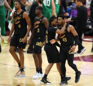 ¿Quién llega como favorito en la serie de los Cleveland Cavaliers vs New York Knicks?