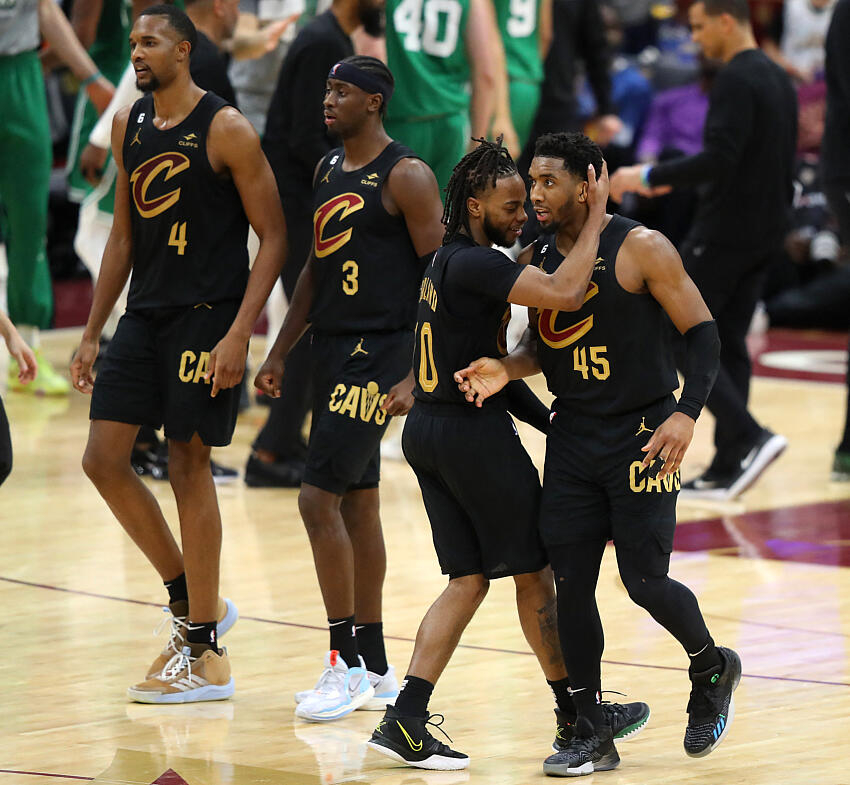 ¿Quién llega como favorito en la serie de los Cleveland Cavaliers vs New York Knicks?