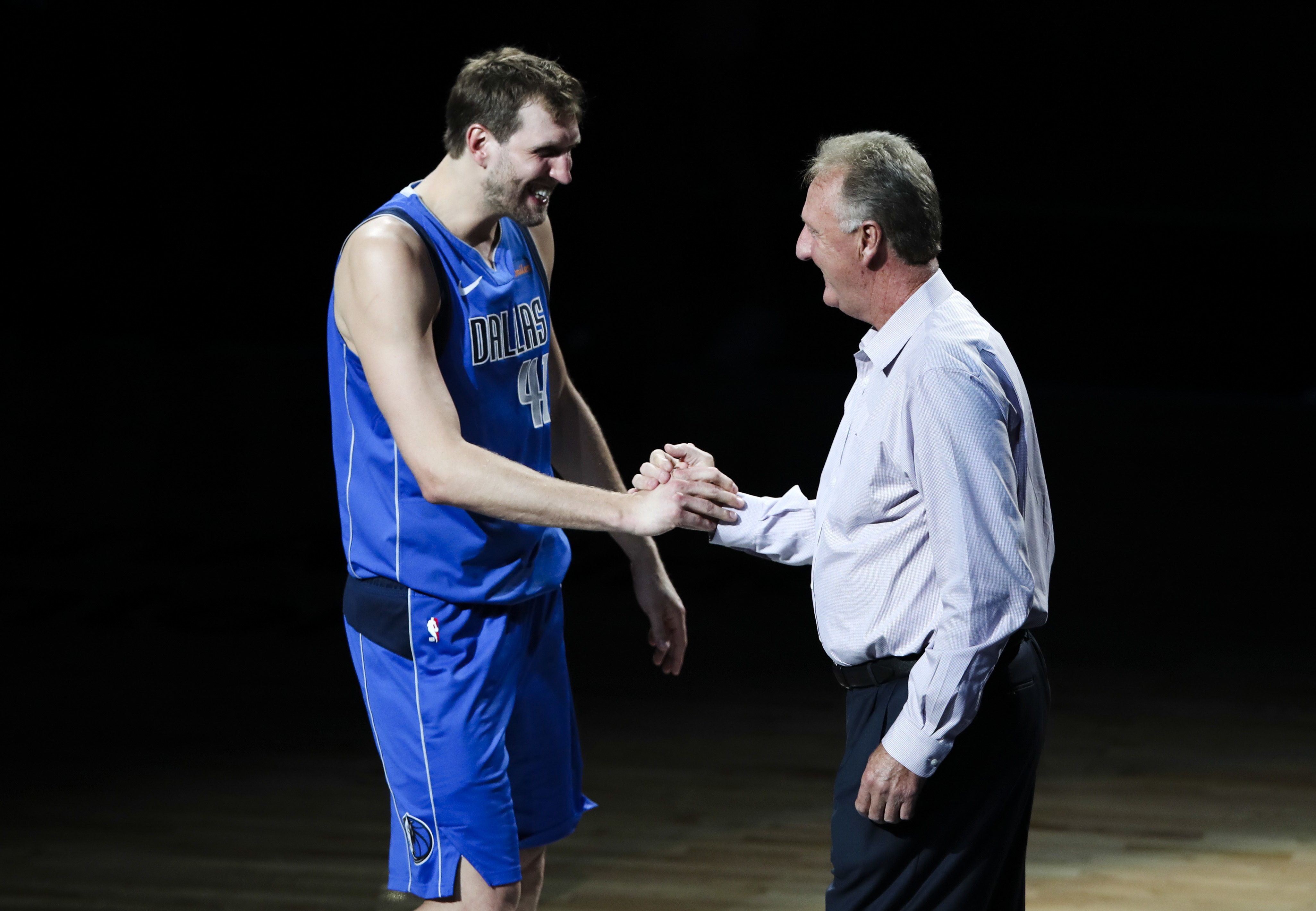 Larry Bird critica a los veteranos NBA