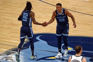 NBA Playoffs hoy: Bucks y Grizzlies al filo de la navaja