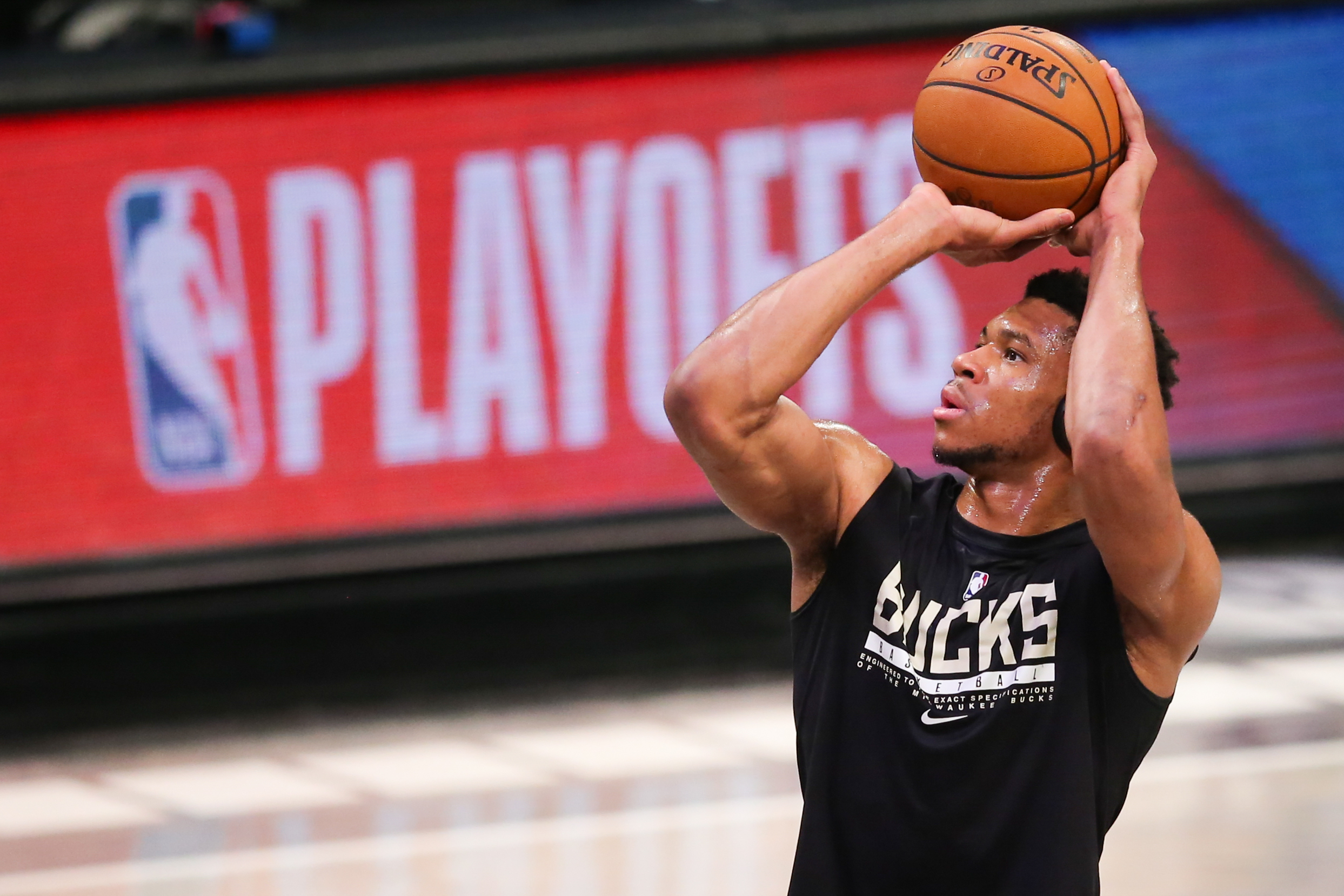 Giannis confiesa la decisión que estuvo a punto de tomar en 2020