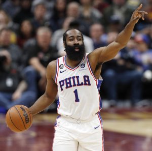 Los Sixers podrían deshacerse de James Harden, ¿por quién?