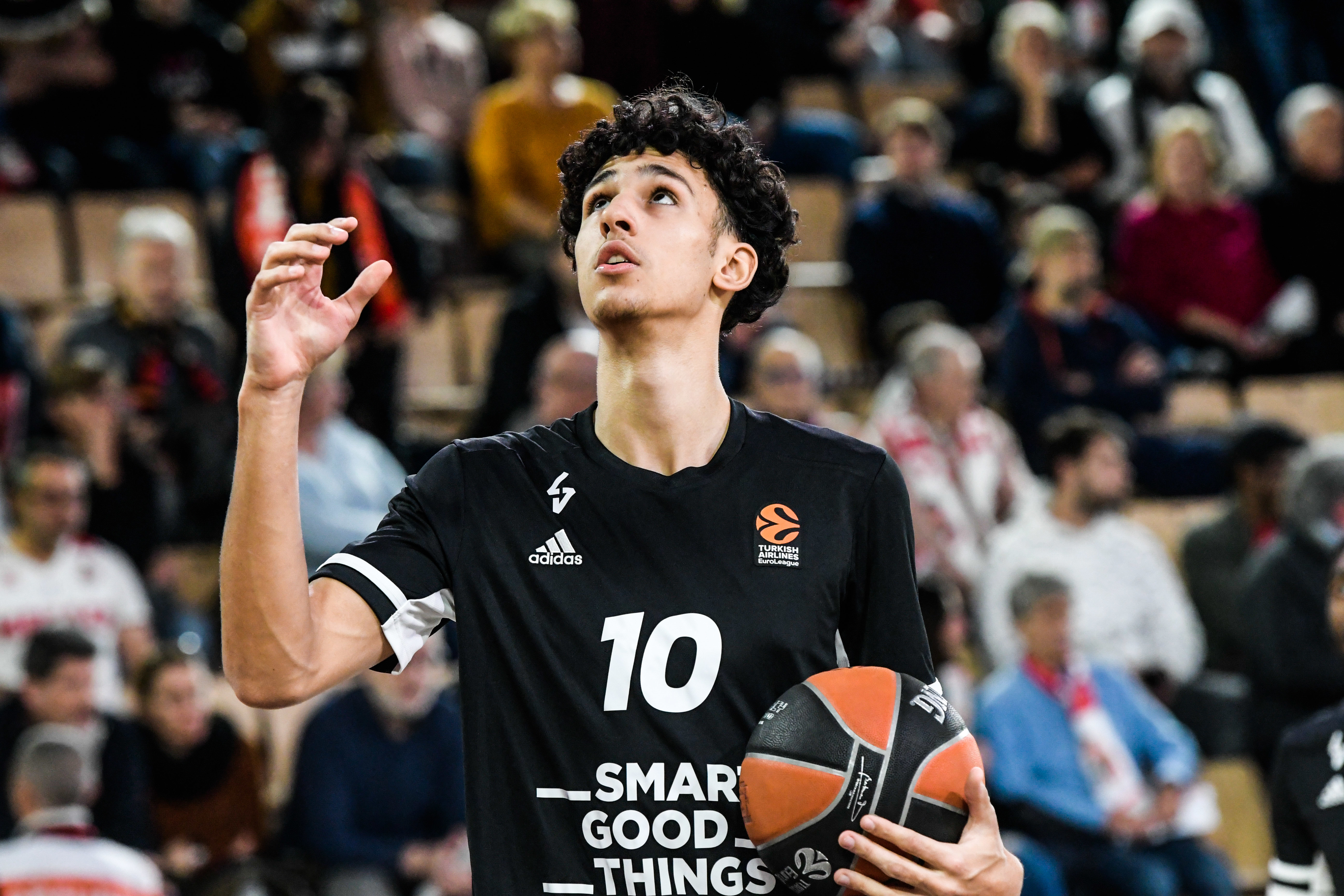 Una de las grandes promesas del baloncesto francés se decide por JL Bourg