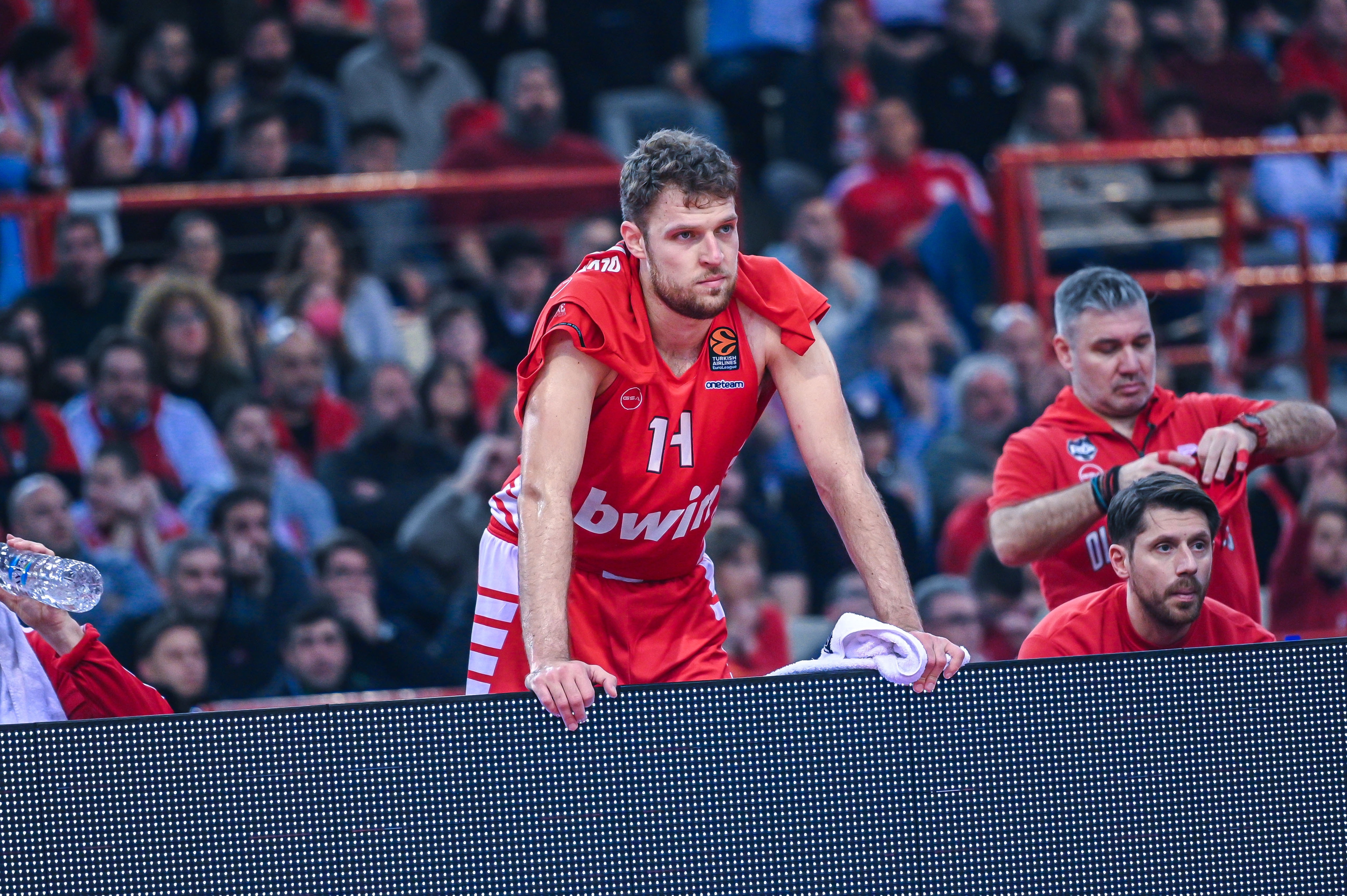 Las palabras del GM de Sacramento Kings sobre Vezenkov (video)