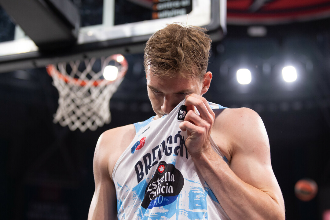 Tranquilidad en Breogán, fuentes cercanas desmienten el fichaje de Justus Hollatz