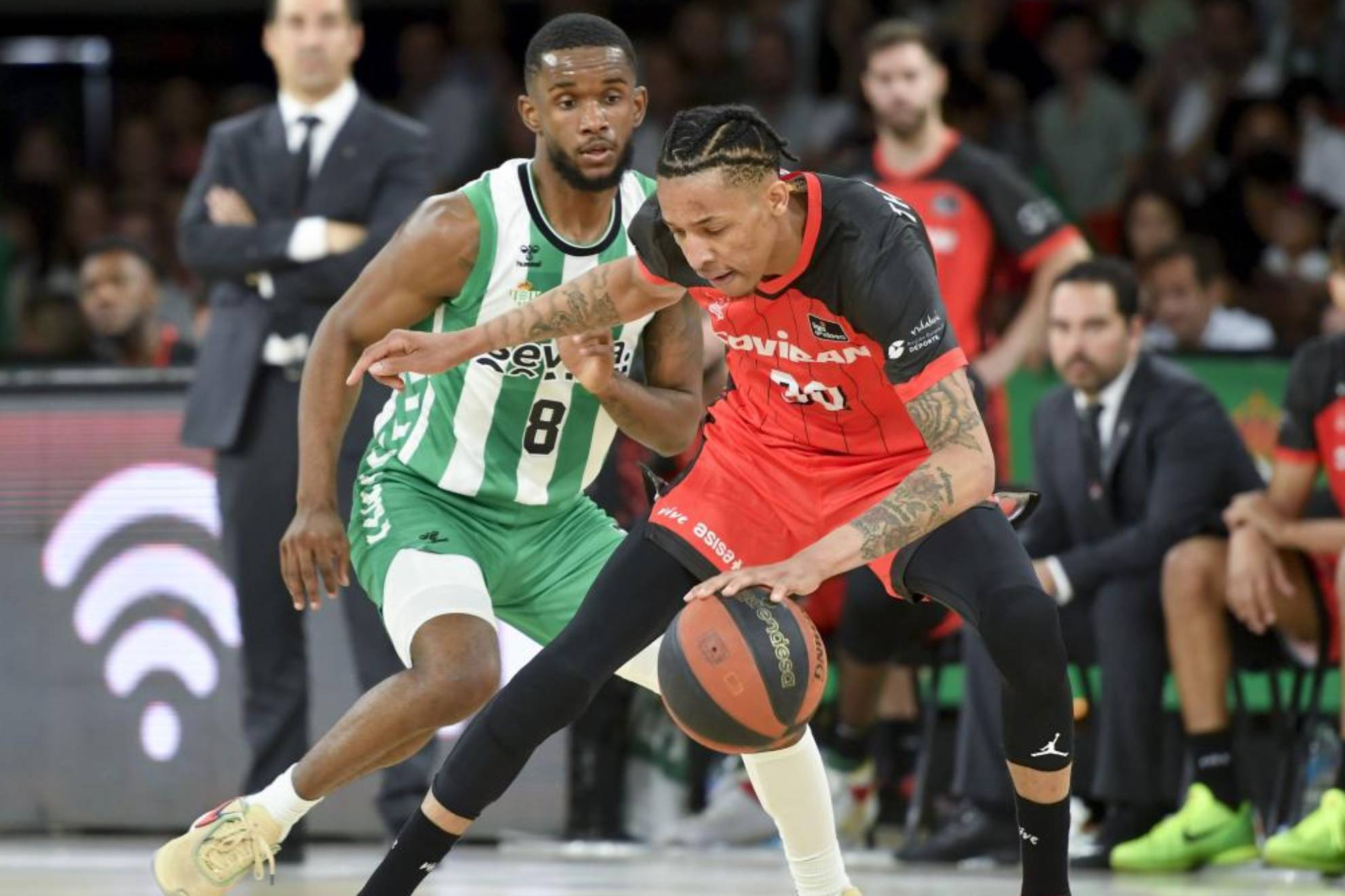 Antepone su vida personal y se queda en ACB. Descubre quién es