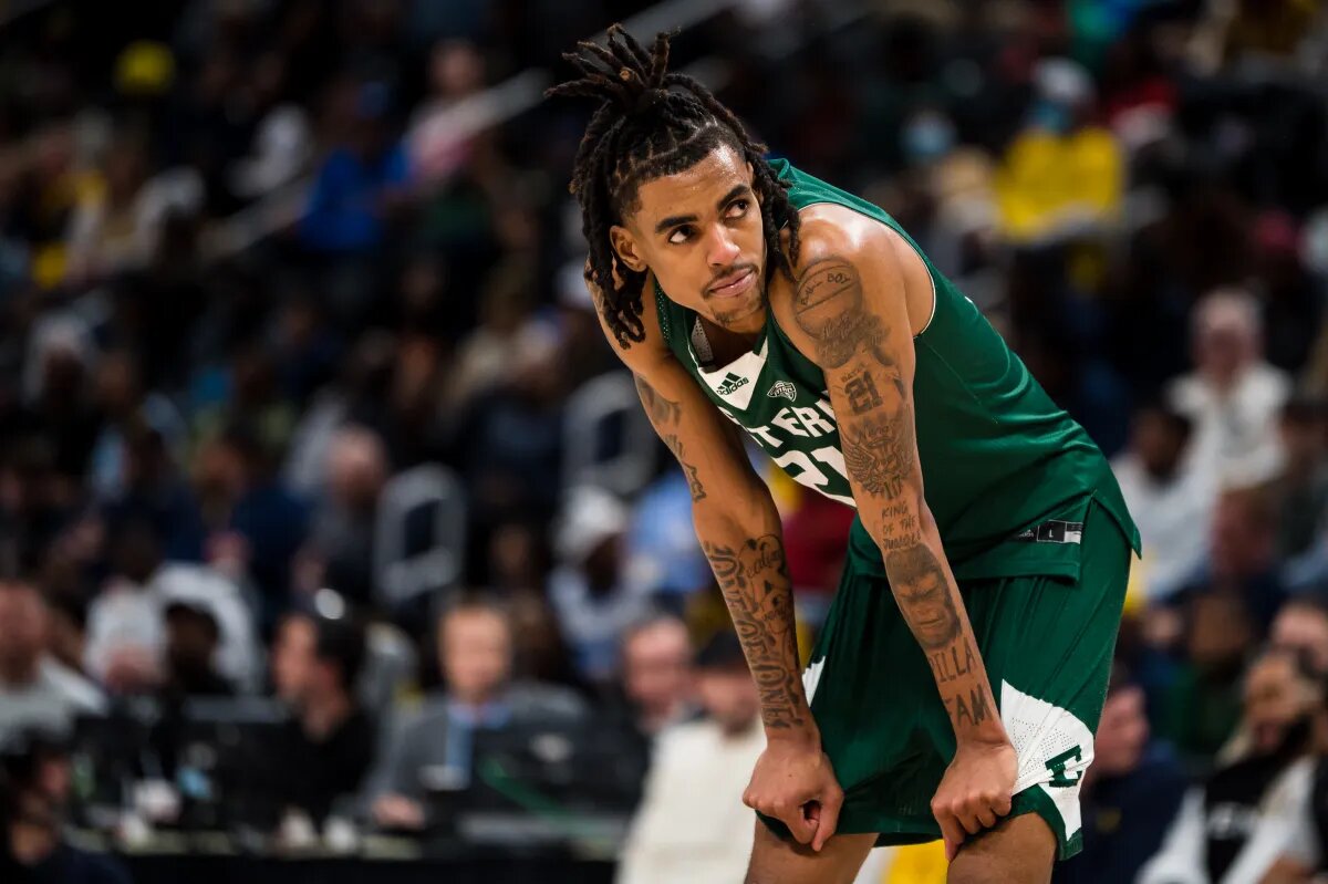 El caso Emoni Bates: de ser considerado el nuevo LeBron a ser la selección #49 del Draft