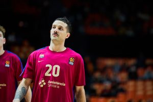 Más problemas en el Barça, ahora Laprovittola