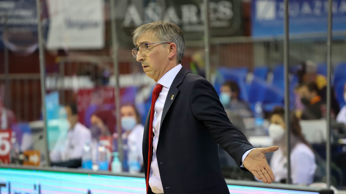 Obradoiro sigue parado a la espera de la renovación de una pieza clave