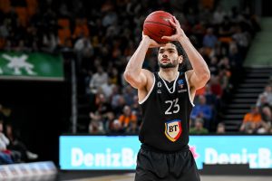 ¿Qué está pasando en Zaragoza? Dos jugadores se marchan antes de debutar