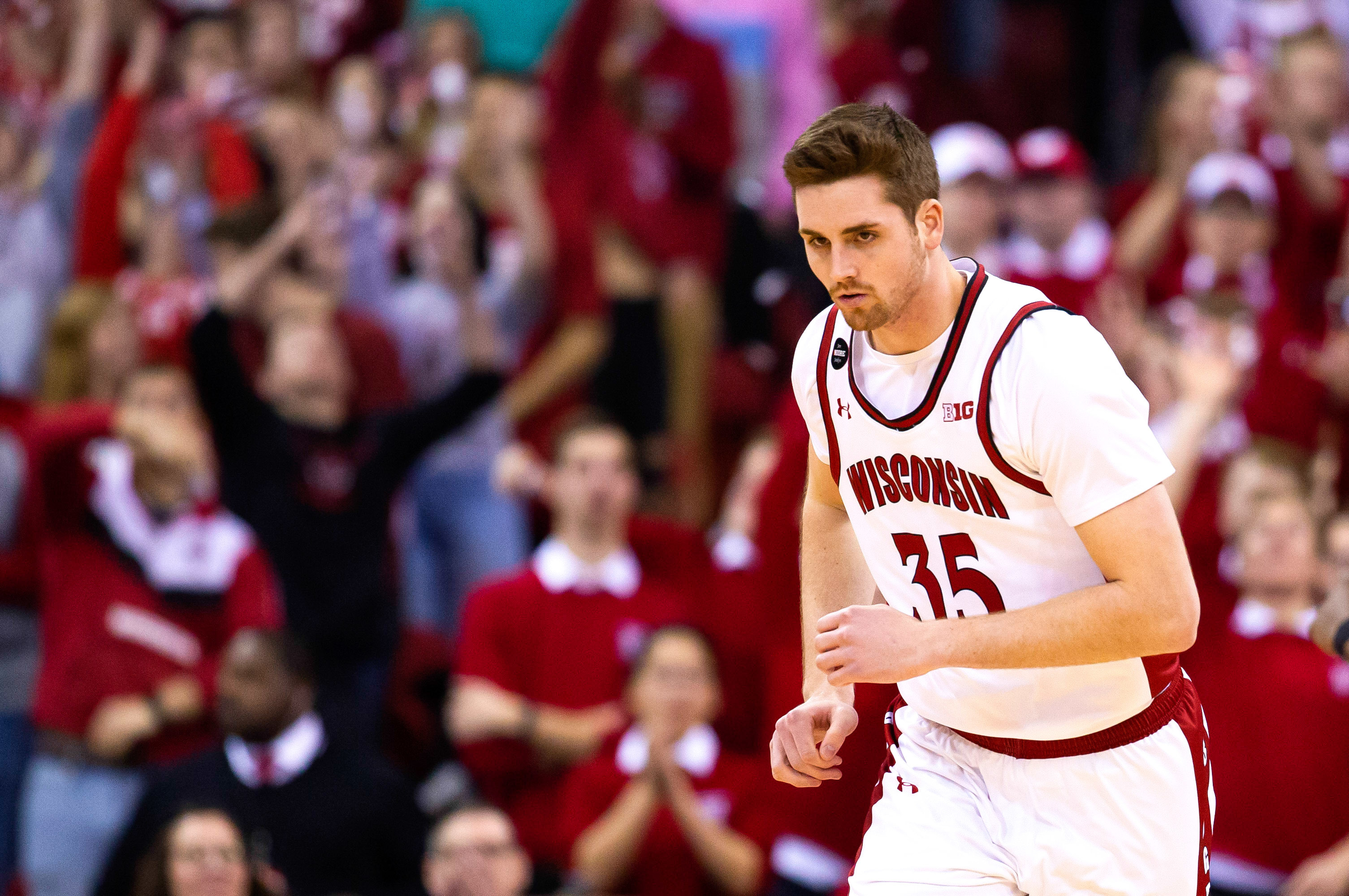 Rumores ACB: Valencia Basket, a por un francotirador ACB y un ala-pívot con buena mano