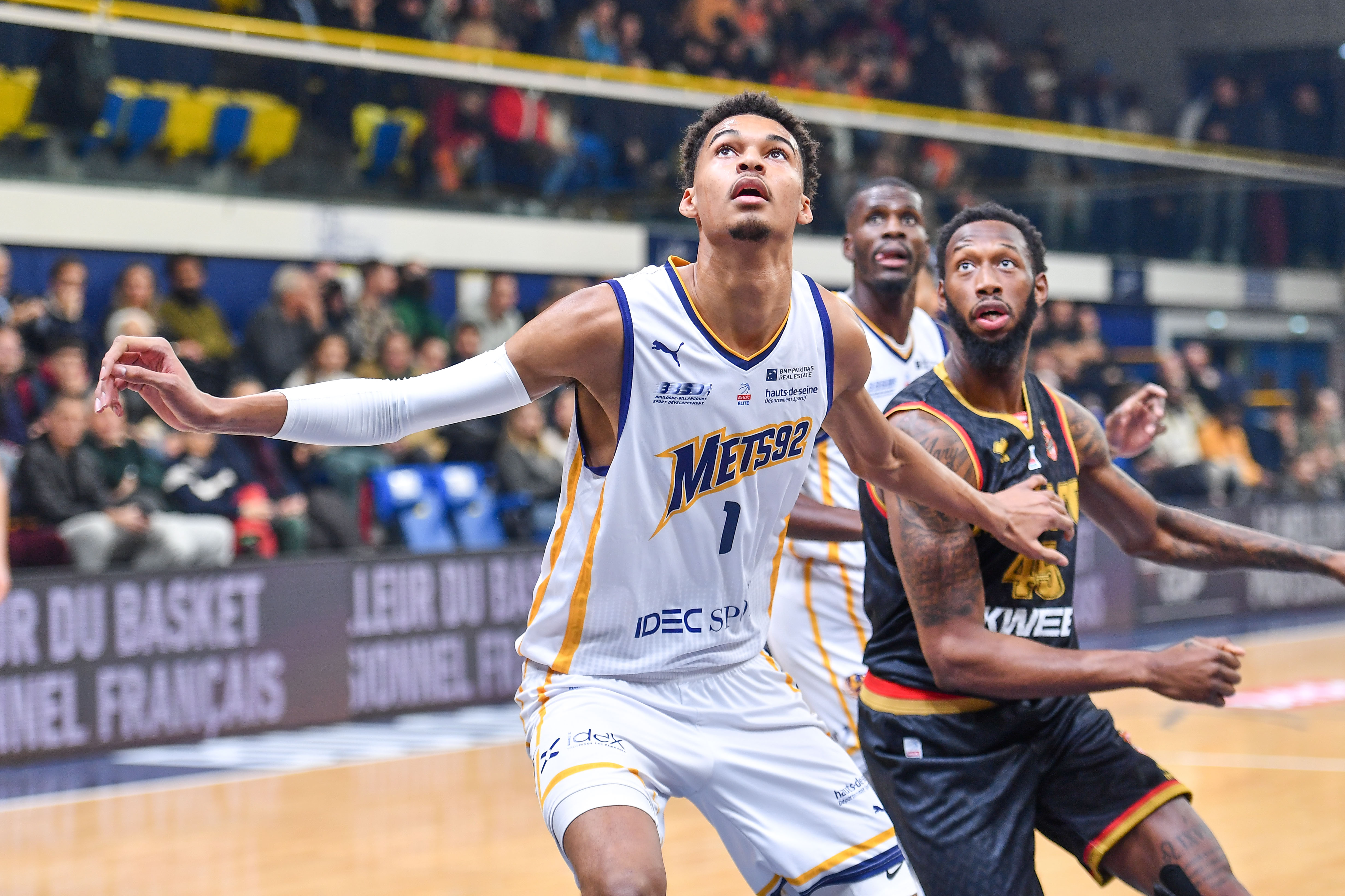 Partizán pone la mirada en un base histórico y se queda sin Hall