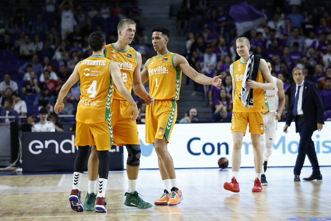 El Real Betis tiene muy mala pinta. Esto es lo que está pasando