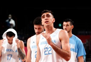 Comenzó los entrenamientos con Virtus Bologna, pero renovará por Manresa