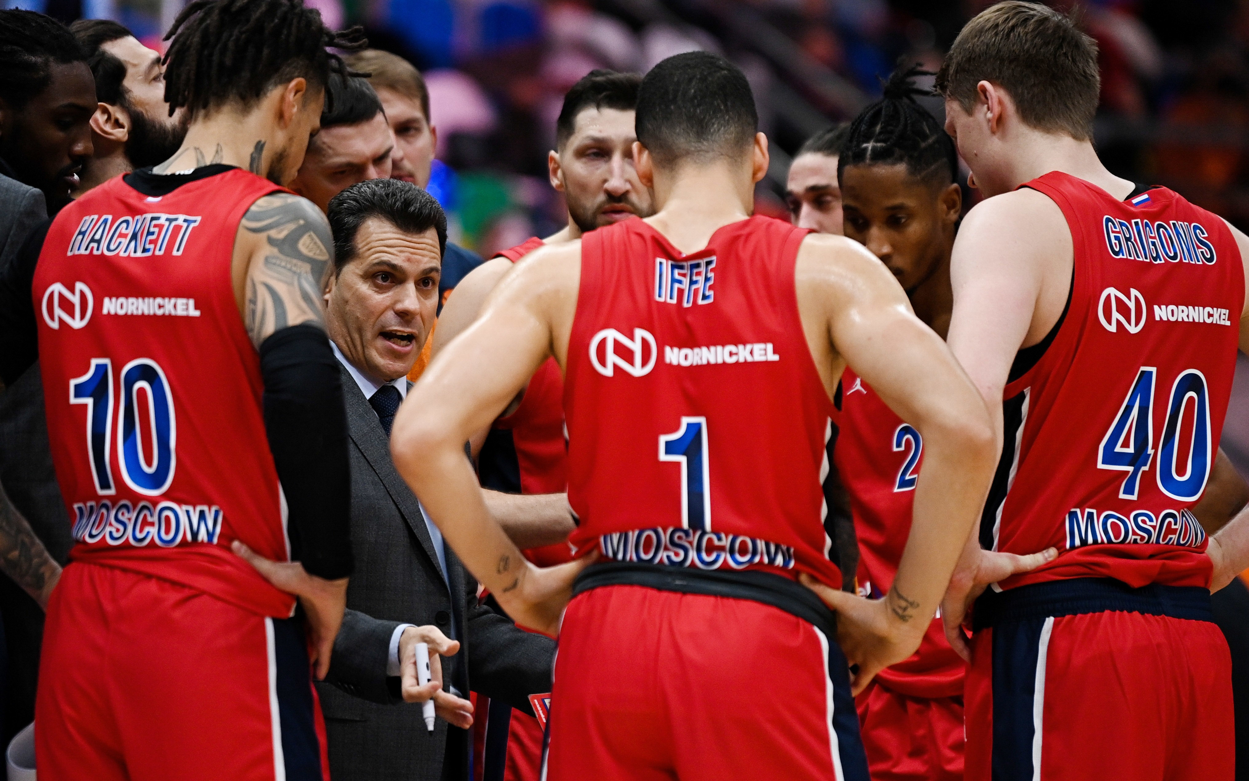 Dimitris Itoudis reclama la vuelta de equipos rusos