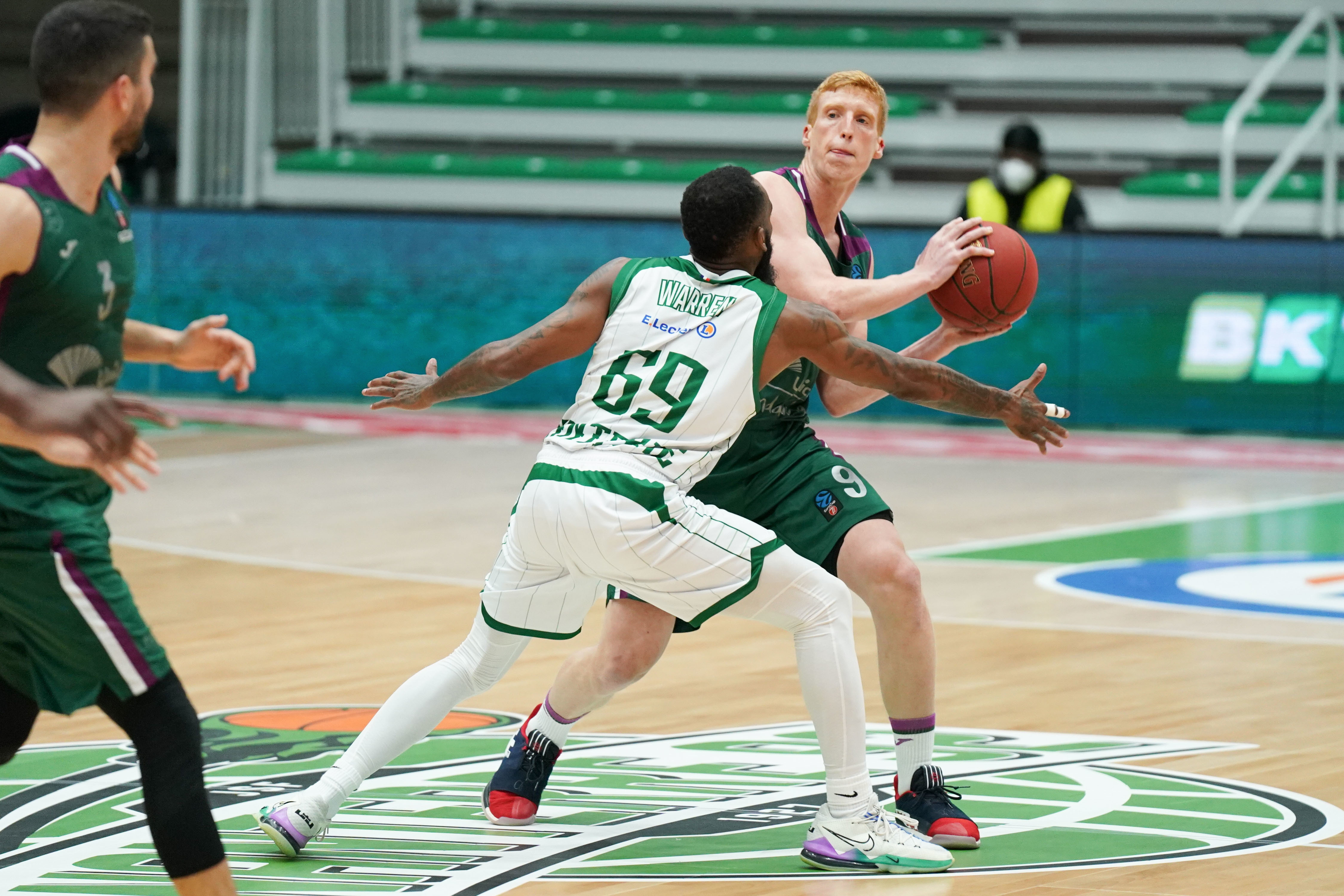 OFICIAL: la renovación más esperada de Unicaja Málaga