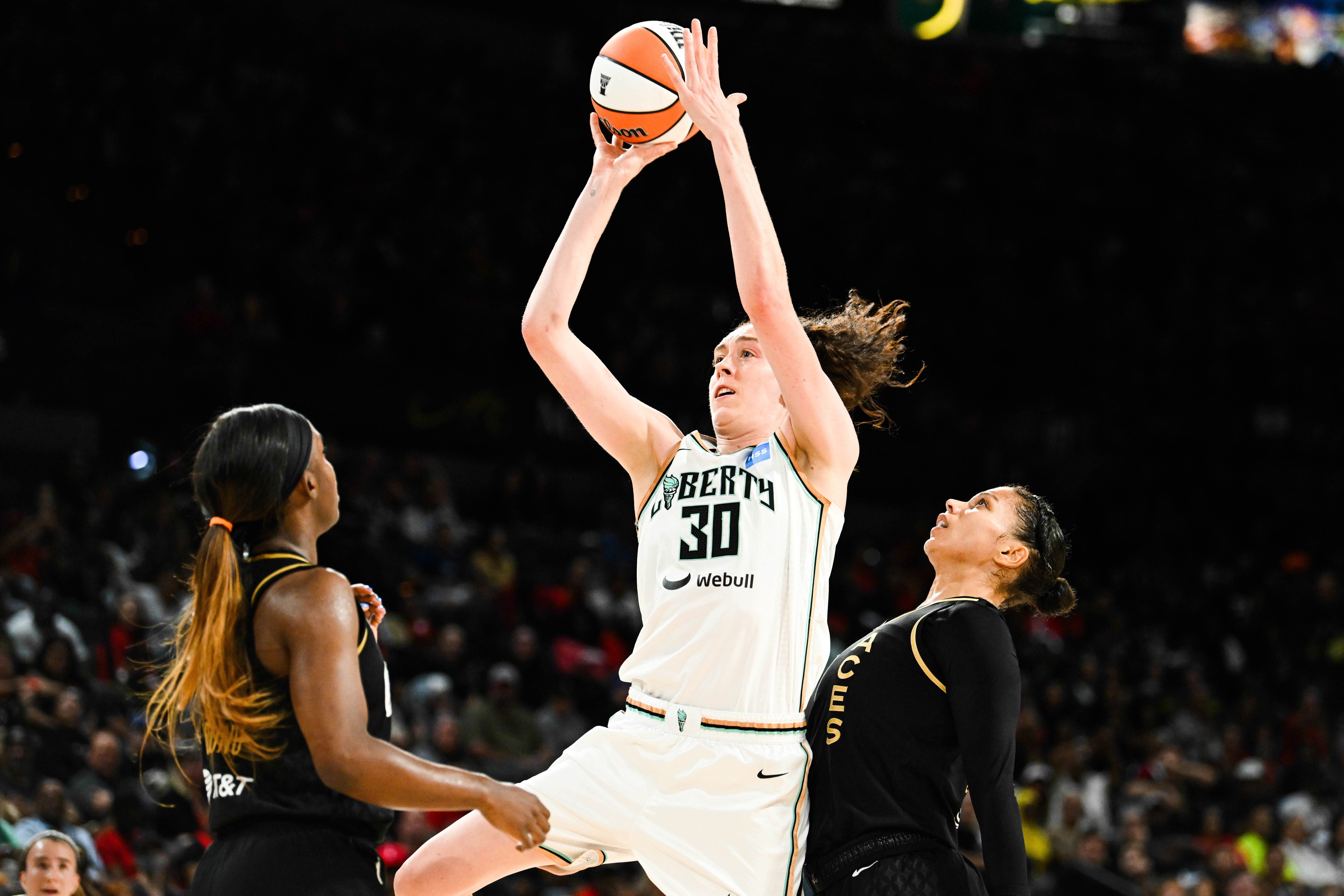 Nuevo récord de puntos en una temporada WNBA. ¿Quién lo ha conseguido y por cuánto?