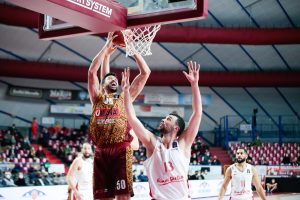 Fichajes ACB: Casademont Zaragoza hace oficial el fichaje de Mitchell Watt