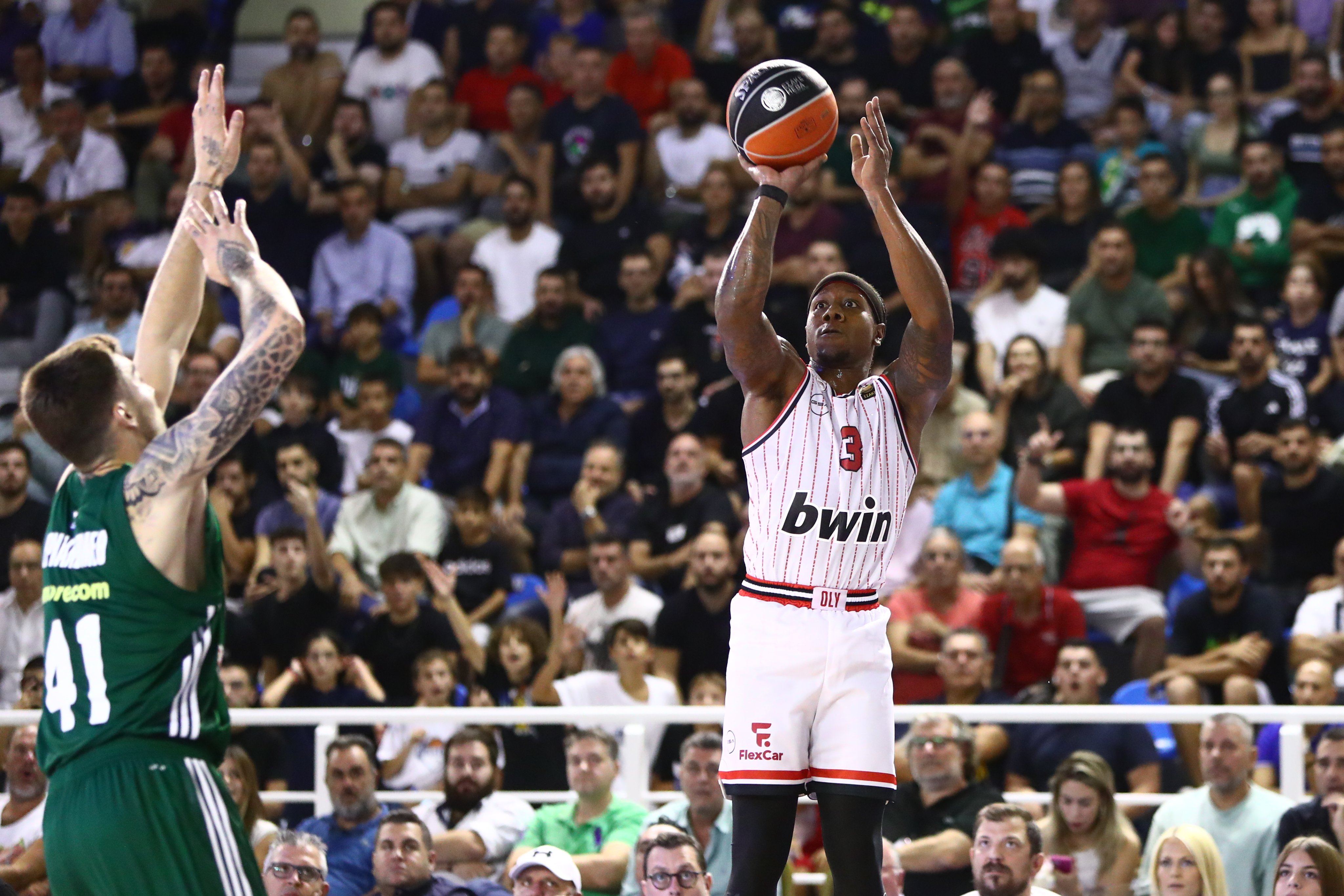 Panathinaikos y Olympiacos, los ‘eternos enemigos’ vuelven a enfrentarse