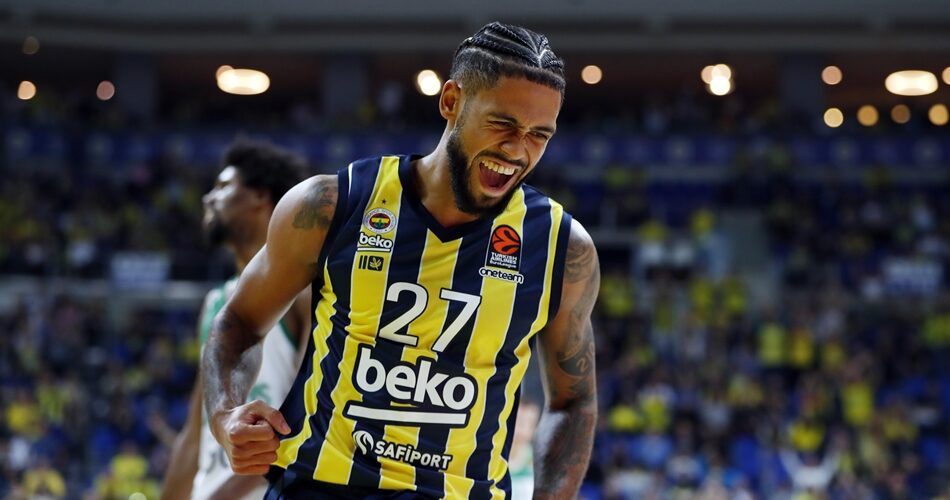 Se lesiona de gravedad una de las estrellas de Fenerbahce